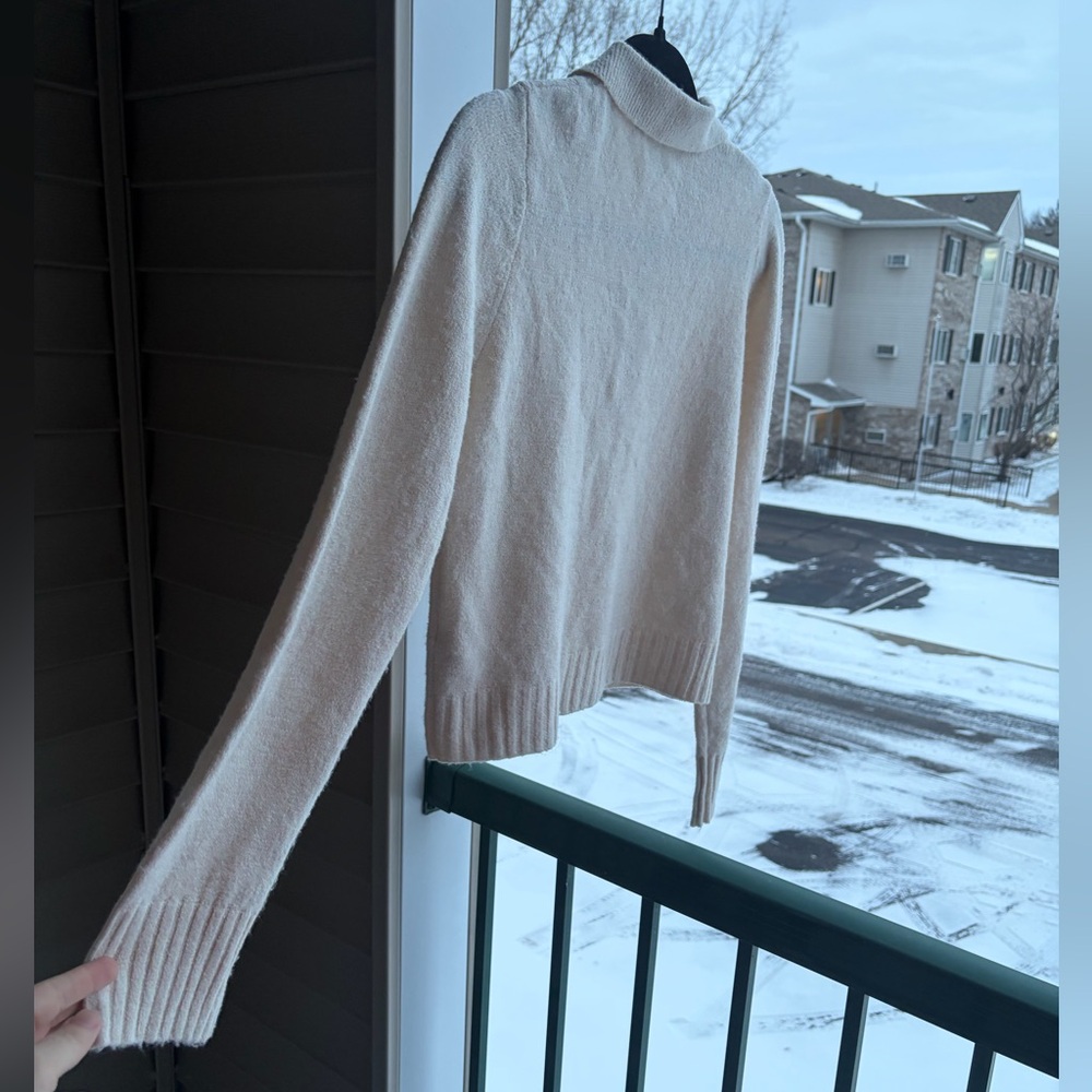 🆕 French Connection Cream Knit Polo Sweater Button Front Soft Stretchy Size S - Picture 6 of 15